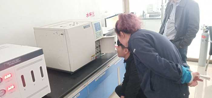 1573539743948471.jpg 油色譜分析儀.jpg