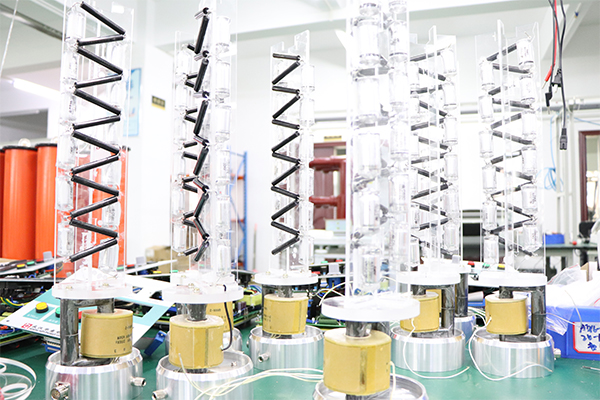 串聯(lián)諧振.jpg 串聯(lián)諧振.jpg