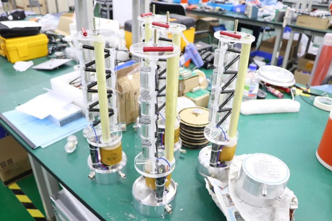 行業(yè)的脊梁 — 乘風(fēng)破浪15年的“我”感恩您的同行.jpg 03.jpg