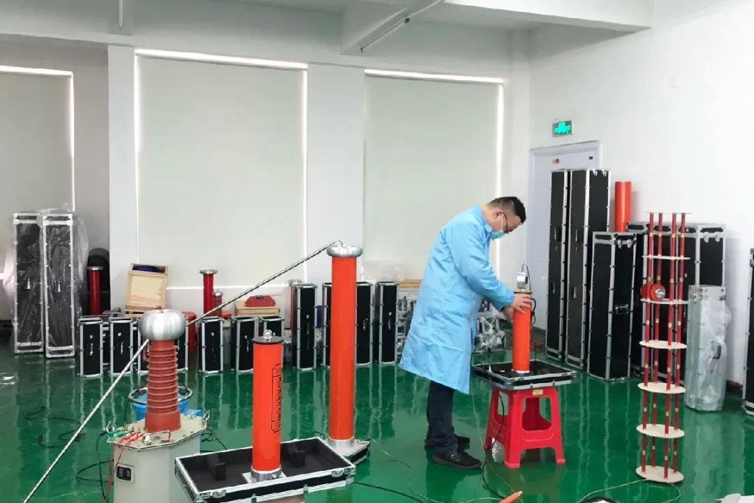 行業(yè)的脊梁 — 乘風(fēng)破浪15年的“我”感恩您的同行.jpg 04.jpg