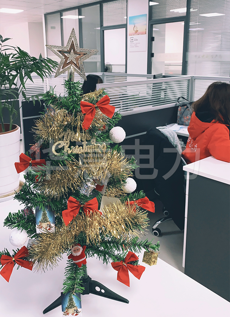 圣誕節,唯有溫暖不負卿 | 祝大家圣誕節快樂(lè )!.jpg 圣誕節,唯有溫暖不負卿 | 祝大家圣誕節快樂(lè )!.jpg